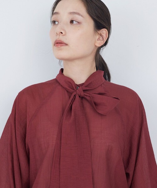 ADIEU TRISTESSE(アデュートリステス)の「ラグランスリーブボウタイブラウス(シャツ/ブラウス・レディース・ベージュ系その他/レッド・38)」の7枚目の写真