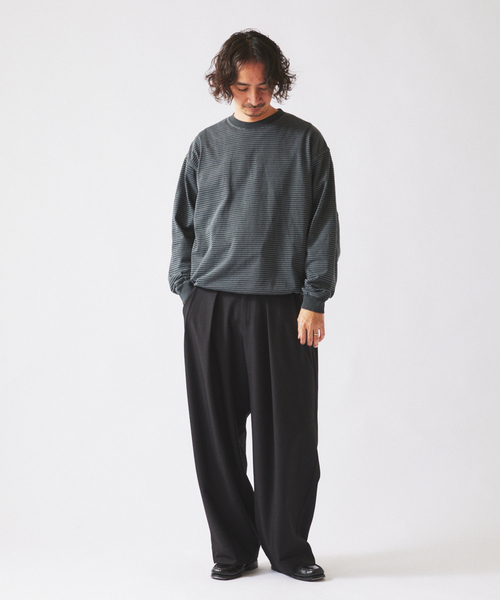 JOURNAL STANDARD relume（ジャーナルスタンダード　レリューム）の「アウトバインダー 天竺 ボーダー Tシャツ（Tシャツ/カットソー・メンズ・ブラック/ブルー系その他/レッド・MEDIUM/LARGE）」の4枚目の写真