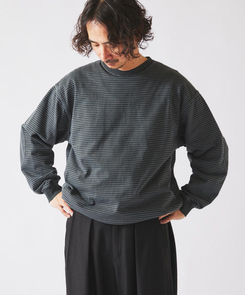 JOURNAL STANDARD relume（ジャーナルスタンダード　レリューム）の「アウトバインダー 天竺 ボーダー Tシャツ（Tシャツ/カットソー・メンズ・ブラック/ブルー系その他/レッド・MEDIUM/LARGE）」の8枚目の写真