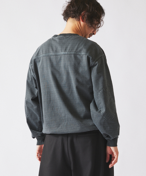 JOURNAL STANDARD relume（ジャーナルスタンダード　レリューム）の「アウトバインダー 天竺 ボーダー Tシャツ（Tシャツ/カットソー・メンズ・ブラック/ブルー系その他/レッド・MEDIUM/LARGE）」の12枚目の写真