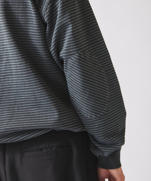 JOURNAL STANDARD relume（ジャーナルスタンダード　レリューム）の「アウトバインダー 天竺 ボーダー Tシャツ（Tシャツ/カットソー・メンズ・ブラック/ブルー系その他/レッド・MEDIUM/LARGE）」の15枚目の写真