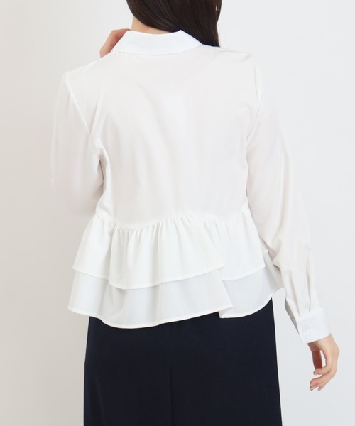 ASTORIA ODIER（アストリアオディール）の「ティアード裾フリルシャツ(ストライプ柄、無地)（シャツ/ブラウス・レディース・ホワイト/ホワイト×ブルー/サックスブルー・MEDIUM）」の14枚目の写真