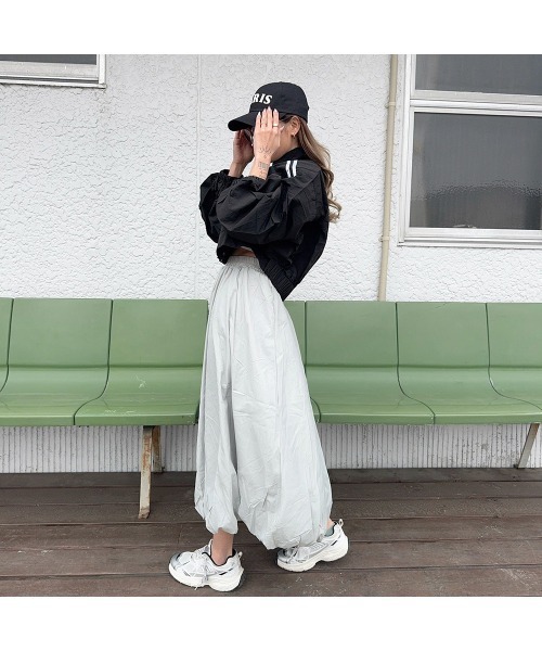 Flugge(フラッジー)の「ボリュームロングバールーンスカート(スカート・レディース・グレー/ホワイト・FREE)」の6枚目の写真