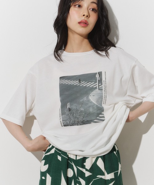 Unitage（ユニテージ）の「photoプリントTシャツ（Tシャツ/カットソー・レディース・ホワイト系その他/ホワイト・FREE）」の4枚目の写真