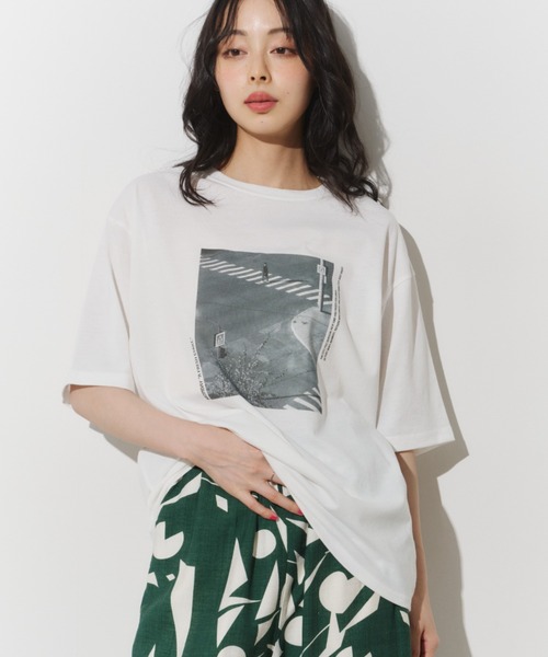 Unitage（ユニテージ）の「photoプリントTシャツ（Tシャツ/カットソー・レディース・ホワイト系その他/ホワイト・FREE）」の5枚目の写真