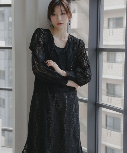 slattgir(スラットジール)の「高身長 ブロックレースチュニックワンピース(トールサイズ)Essenave(ワンピース・レディース・オフホワイト/ブラック・TLL/TL/TM/T5L/T4L/T3L)」の14枚目の写真