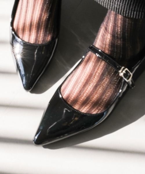 aquagarage(アクアガレージ)の「メリージェーンローヒールパンプス(パンプス・レディース・ブラック系その他/ブラック系その他2・23.0cm/23.5cm/24.0cm/24.5cm/25.0cm)」の18枚目の写真