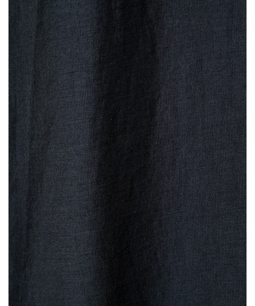 RUMCHE(ラムシェ)の「Sheer Layered Tuck Shirt / シアーレイヤードタックシャツ(シャツ/ブラウス・レディース・ネイビー・FREE)」の2枚目の写真