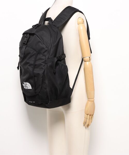 THE NORTH FACE(ザノースフェイス)の「THE NORTH FACE/ザ・ノース・フェイス バックパック LEAP 30 NM62610(バックパック/リュック・メンズ・ブラック/ホワイト・FREE)」の14枚目の写真