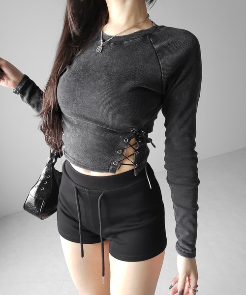 me+em select(ミームセレクト)の「【 2color 】ヴィンテージサイドレースアップカットアウトショートロンT / vintage side lace up cutout short long sleeve T-shirts(Tシャツ/カットソー・レディース・ブラック/ライトグレー・FREE)」の10枚目の写真