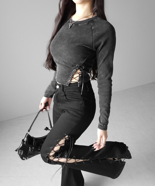 me+em select(ミームセレクト)の「【 2color 】ヴィンテージサイドレースアップカットアウトショートロンT / vintage side lace up cutout short long sleeve T-shirts(Tシャツ/カットソー・レディース・ブラック/ライトグレー・FREE)」の15枚目の写真