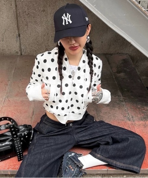 SHEENA(シーナ)の「ドットダブルジップショート丈パーカー(パーカー・レディース・ホワイト・M)」の18枚目の写真