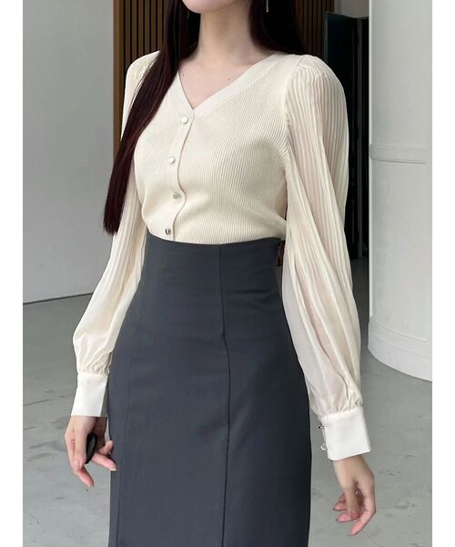 MERCURYDUO（マーキュリーデュオ）の「異素材スリーブカーデニット（ニット/セーター・レディース・アイボリー/オフホワイト・FREE）」の4枚目の写真