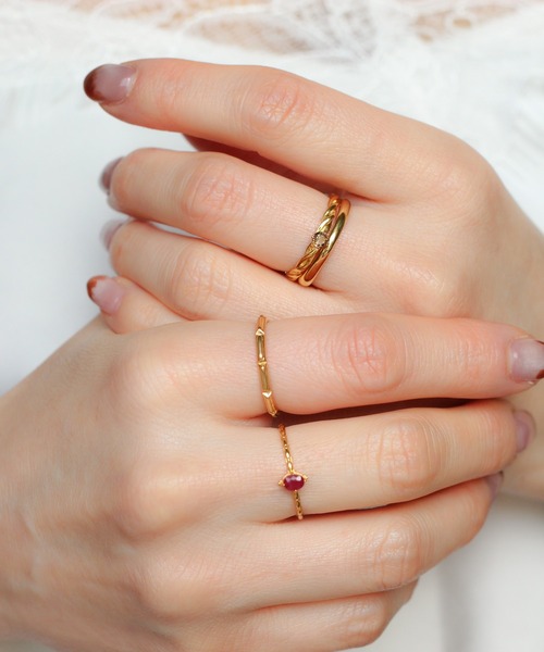 NOIR DE POUPEE(ノワールドプーペ)の「【WEB限定】K18vermeil ニュアンスリング(リング・レディース・ゴールド・#13/#11/#15)」の3枚目の写真