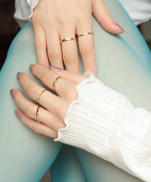 NOIR DE POUPEE(ノワールドプーペ)の「【WEB限定】K18vermeil ニュアンスリング(リング・レディース・ゴールド・#13/#11/#15)」の9枚目の写真