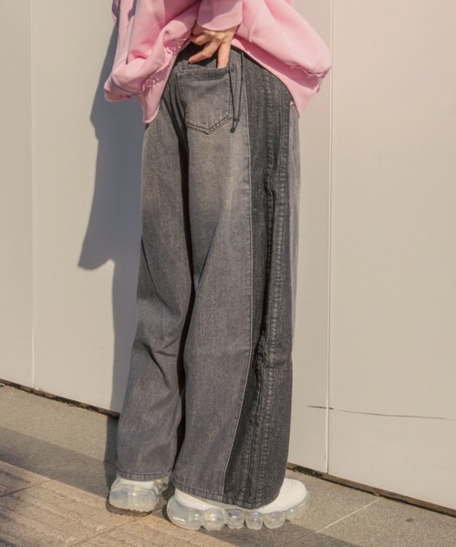 AULA AILA（アウラアイラ）の「AULA AILA/アウラアイラ/別注コクーンシルエットデニムパンツ（デニムパンツ・レディース・ブラック/ブルー・1/0）」の7枚目の写真