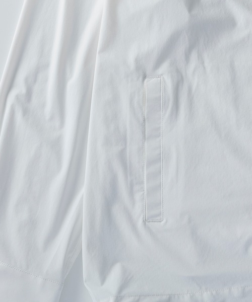 +phenix(プラスフェニックス)の「+phenix(プラスフェニックス) AIRFLOW COACH SHIRT JACKET / エアフロー コーチ シャツジャケット(シャツ/ブラウス・メンズ・ブラック/ホワイト/チャコール・XL/L/M)」の19枚目の写真