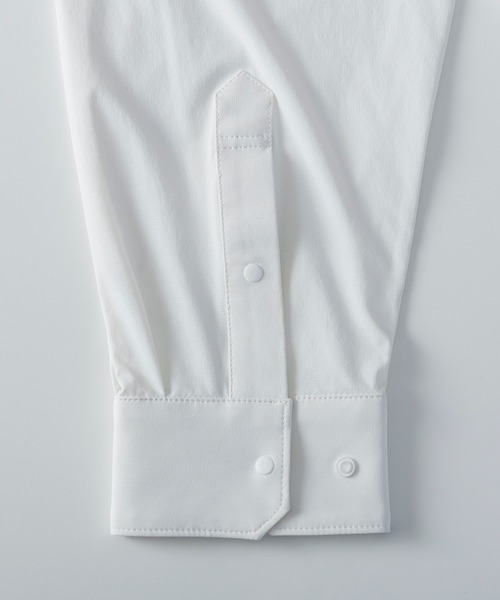 +phenix(プラスフェニックス)の「+phenix(プラスフェニックス) AIRFLOW COACH SHIRT JACKET / エアフロー コーチ シャツジャケット(シャツ/ブラウス・メンズ・ブラック/ホワイト/チャコール・XL/L/M)」の22枚目の写真