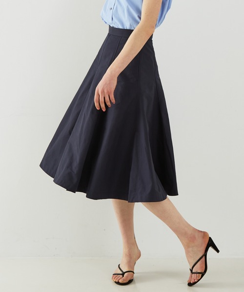 DESIGNWORKS(デザインワークス)の「メモリーオックスフレアスカート(スカート・レディース・ネイビー・38)」の11枚目の写真