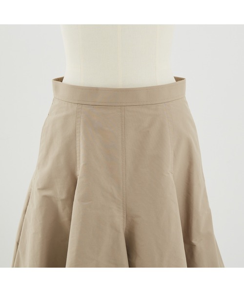 DESIGNWORKS(デザインワークス)の「メモリーオックスフレアスカート(スカート・レディース・ネイビー・38)」の2枚目の写真