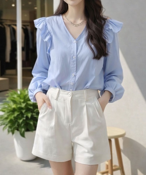 SallyLunn(サリーラン)の「Vネックフリルショルダーブラウス(シャツ/ブラウス・レディース・ブルー・MEDIUM/LARGE)」の6枚目の写真