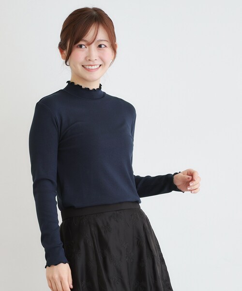 LAURA ASHLEY(ローラアシュレイ)の「【定番人気!5colors/洗える】メロウエラスティックタートル(Tシャツ/カットソー・レディース・イエロー系その他/サックスブルー/アイボリー/ネイビー/ピンク・40/38)」の3枚目の写真