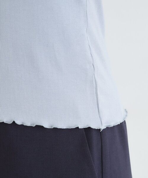 LAURA ASHLEY(ローラアシュレイ)の「【定番人気!5colors/洗える】メロウエラスティックタートル(Tシャツ/カットソー・レディース・イエロー系その他/サックスブルー/アイボリー/ネイビー/ピンク・40/38)」の6枚目の写真