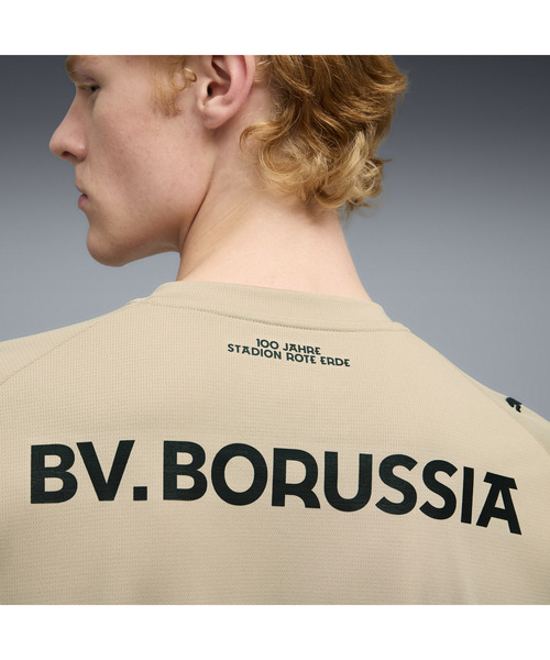 PUMA(プーマ)の「PUMA プーマ メンズ ドルトムント スペシャル エディション レプリカ 半袖(Tシャツ/カットソー・メンズ・ブラック/ブラック系その他・X-SMALL/SMALL/LARGE/MEDIUM/X-LARGE)」の6枚目の写真