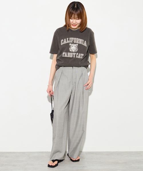 journal standard L'essage(ジャーナルスタンダードレサージュ)の「【MIXTA/ミクスタ】CALIFORNIA TABBY CAT CREW Tシャツ(Tシャツ/カットソー・レディース・ブラック/アイボリー/チャコールグレー・MEDIUM)」の4枚目の写真