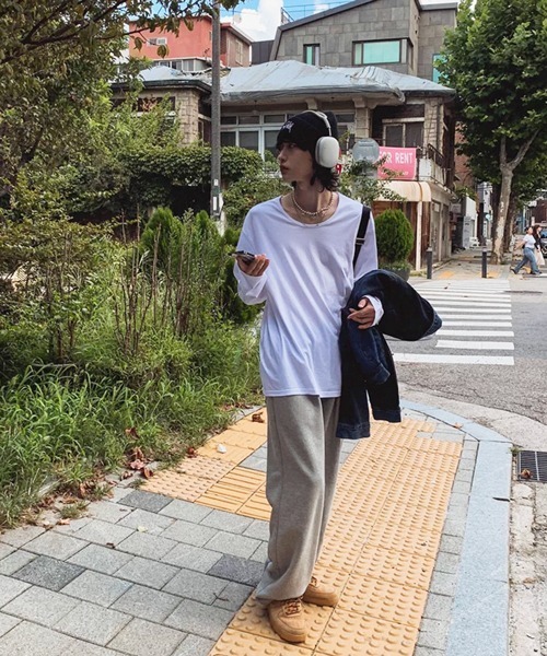 NOWLE（ノウル）の「【NOWLE】ルーズシルエット クルーネック ロングスリーブTシャツ / 無地 ロンT（Tシャツ/カットソー・メンズ・ホワイト/ブラック・SMALL/MEDIUM/LARGE/X-LARGE）」の17枚目の写真