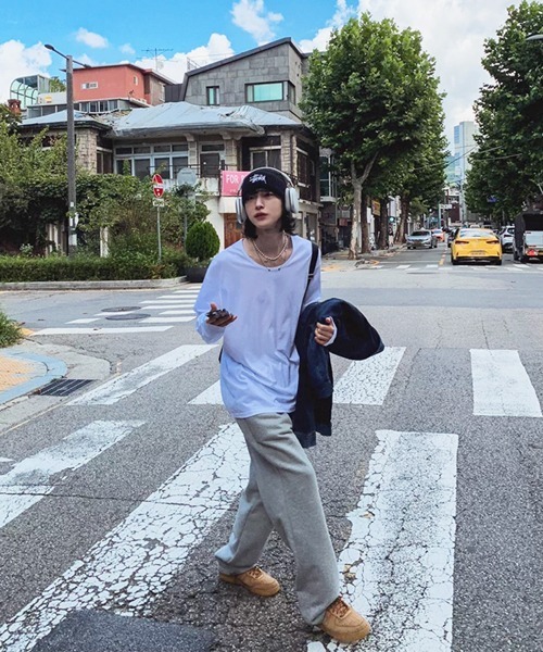 NOWLE（ノウル）の「【NOWLE】ルーズシルエット クルーネック ロングスリーブTシャツ / 無地 ロンT（Tシャツ/カットソー・メンズ・ホワイト/ブラック・SMALL/MEDIUM/LARGE/X-LARGE）」の18枚目の写真