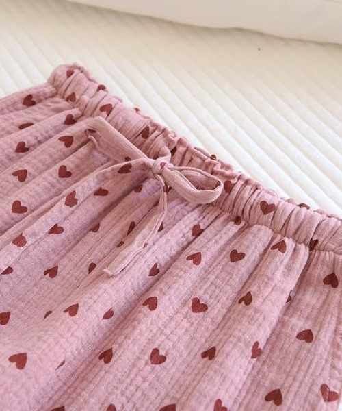 boemy(ボエミー)の「ミニハートコットン ルームウェアパンツ(スウェットパンツ・レディース・ピンク/パープル/クリーム/ブルー・L/M/XL)」の10枚目の写真