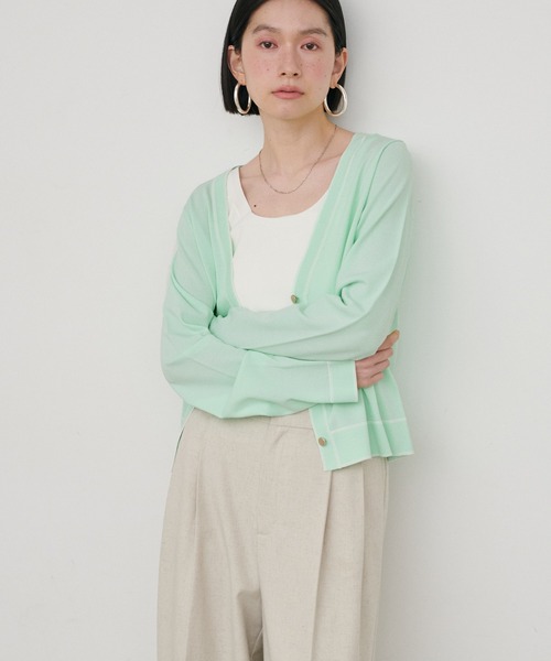 LARUTA(ラルータ)の「【LARUTA】強撚配色ラインカーディガン(カーディガン/ボレロ・レディース・ネイビー/ミント/キャメル/グレイッシュベージュ/オフホワイト・FREE)」の3枚目の写真