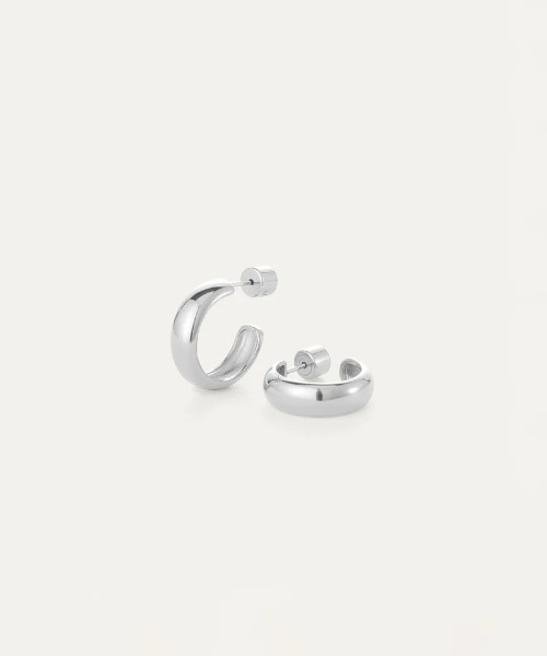 JENNYBIRD(ジェニーバード)の「【JENNY BIRD/ジェニーバード】スモールフープ ピアス Staple Hoops - Small(ピアス(両耳用)・レディース・シルバー/ゴールド・FREE)」の3枚目の写真