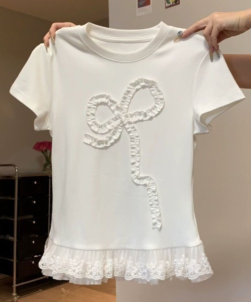SHEPP(シープ)の「リボンモチーフ フリルティアードプルオーバー(Tシャツ/カットソー・レディース・ホワイト・S/M)」の2枚目の写真