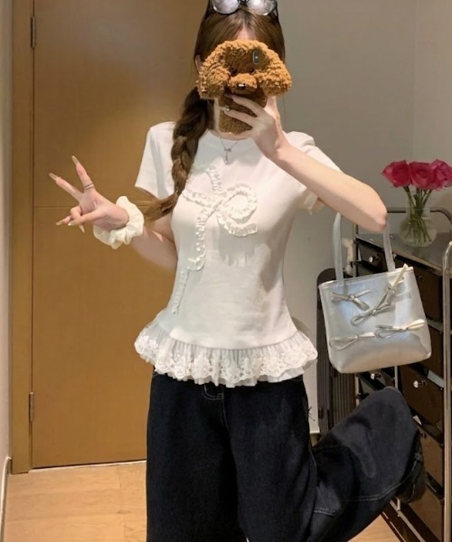 SHEPP(シープ)の「リボンモチーフ フリルティアードプルオーバー(Tシャツ/カットソー・レディース・ホワイト・S/M)」の3枚目の写真