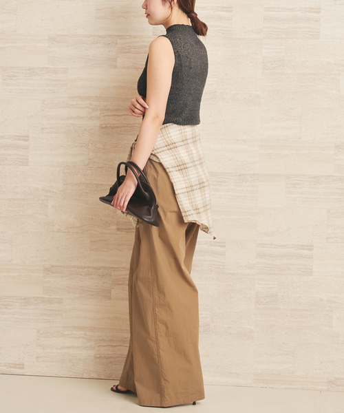 plage（プラージュ）の「Seamless Bottleneck ニット（ニット/セーター・レディース・ベージュ/ホワイト/チャコールグレー・FREE）」の9枚目の写真