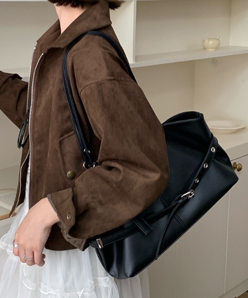 Teem Store(チームストア)の「【大容量】ベルテッドショルダーバッグ ボストンバッグ 3色展開(ショルダーバッグ・レディース・ブラウン/ホワイト/ブラック・F)」の19枚目の写真