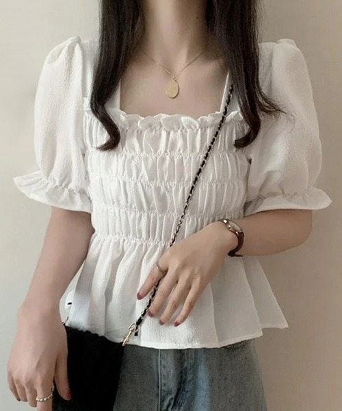 ALTROSE(アルトローズ)の「【2026SS】スクエアネックシャーリング トップス(シャツ/ブラウス・レディース・アイボリー/ブラック/ホワイト・FREE)」の6枚目の写真