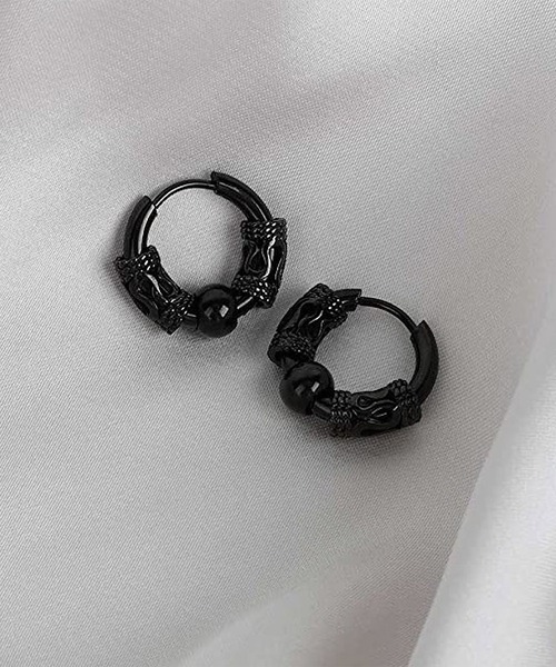 SBG(エスビー)の「SBG ゴシックボールフープピアス / イヤリング 片耳(ピアス(片耳用)・メンズ・ブラック/シルバー/ブラック系その他/シルバー系その他・FREE)」の6枚目の写真
