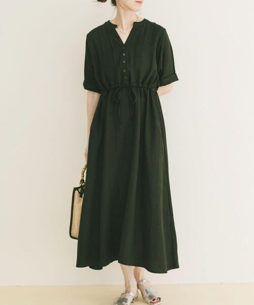 ITEMS URBANRESEARCH(アイテムズ アーバンリサーチ)の「ウエストマーク半袖ワンピース(ワンピース・レディース・ブラック/ブラウン/オレンジ・FREE)」の2枚目の写真