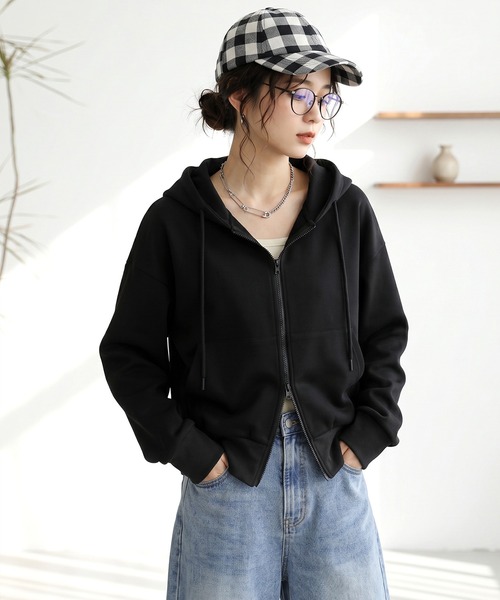 antiqua(アンティカ)の「ジップアップ 長袖 パーカー(パーカー・レディース・ホワイト/ブラック/杢グレー・SHORT/MEDIUM)」の3枚目の写真