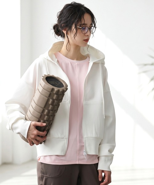 antiqua(アンティカ)の「ジップアップ 長袖 パーカー(パーカー・レディース・ホワイト/ブラック/杢グレー・SHORT/MEDIUM)」の19枚目の写真