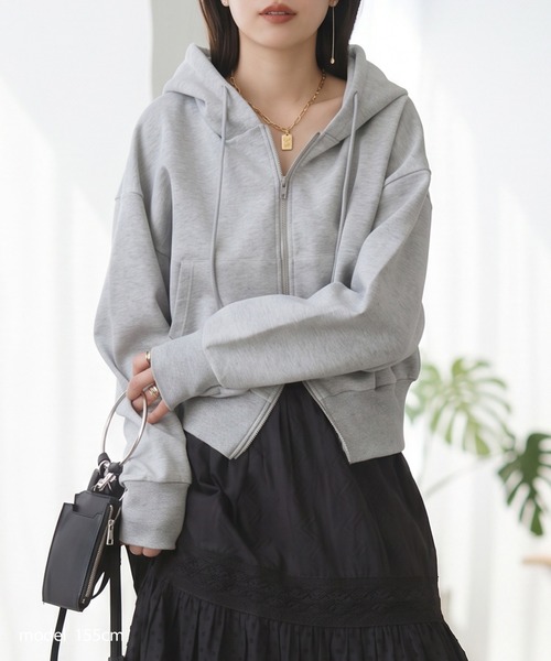 antiqua(アンティカ)の「ジップアップ 長袖 パーカー(パーカー・レディース・ホワイト/ブラック/杢グレー・SHORT/MEDIUM)」の10枚目の写真