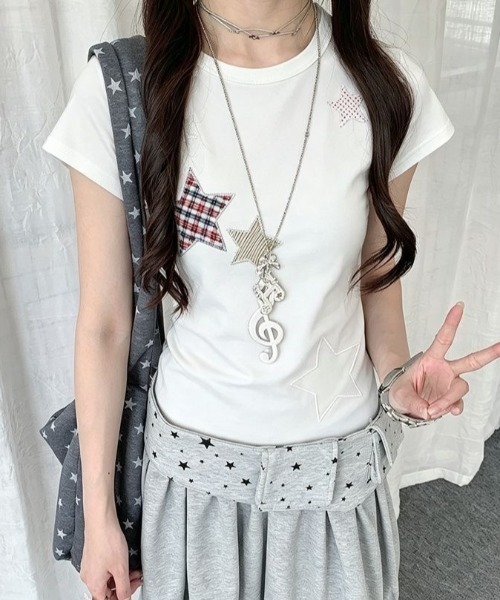 LADY LIKE（レディライク）の「【春夏新作】星柄アップリケ半袖Tシャツ（Tシャツ/カットソー・レディース・グレー/ホワイト・M）」の10枚目の写真