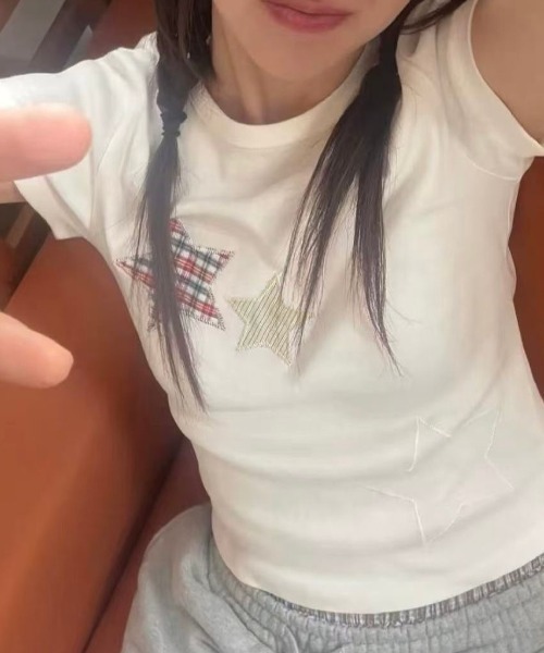 LADY LIKE（レディライク）の「【春夏新作】星柄アップリケ半袖Tシャツ（Tシャツ/カットソー・レディース・グレー/ホワイト・M）」の14枚目の写真