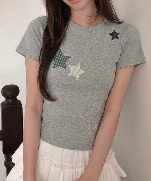 LADY LIKE（レディライク）の「【春夏新作】星柄アップリケ半袖Tシャツ（Tシャツ/カットソー・レディース・グレー/ホワイト・M）」の8枚目の写真