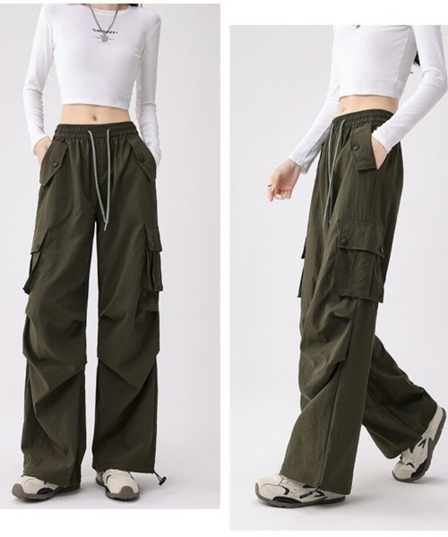 Beststore（ベストストア）の「【全6色】ハイウエスト & ワイドシルエット ドローストリング カーゴパンツ（カーゴパンツ・レディース・ダークグレー/カーキ/ブラック/レッド/ピンク/ベージュ・L/M）」の19枚目の写真