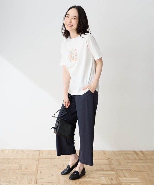 DECOY SINCE 1981（デコイシンスイチキュウハチイチ）の「【ひやさらコットン】フラワープリントTシャツ【綿100％・接触冷感・UVカット】（Tシャツ/カットソー・レディース・サックスブルー/ネイビー/ホワイト・M/L/LL/3L/4L）」の14枚目の写真