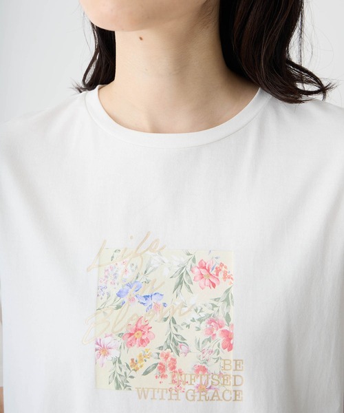 DECOY SINCE 1981（デコイシンスイチキュウハチイチ）の「【ひやさらコットン】フラワープリントTシャツ【綿100％・接触冷感・UVカット】（Tシャツ/カットソー・レディース・サックスブルー/ネイビー/ホワイト・M/L/LL/3L/4L）」の15枚目の写真